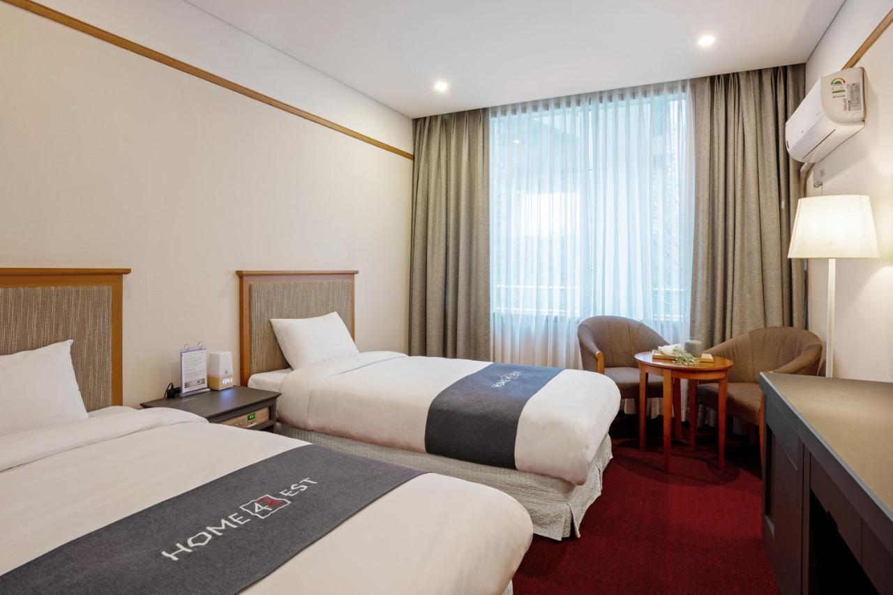 Hotel Homefourest Geoje Esterno foto